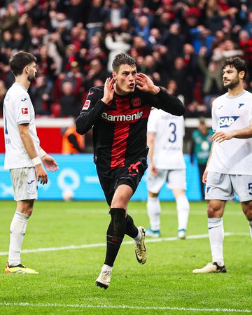 Foi por pouco, mas… Leverkusen continua sem perder!