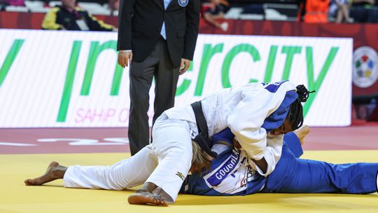 Taís luta pelo ouro em Antalya, Fernando pelo bronze