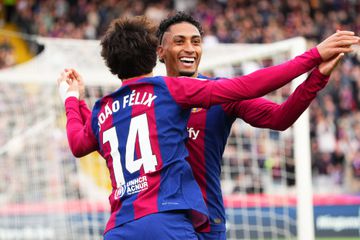 Magia de João Félix dá vitória ao Barça