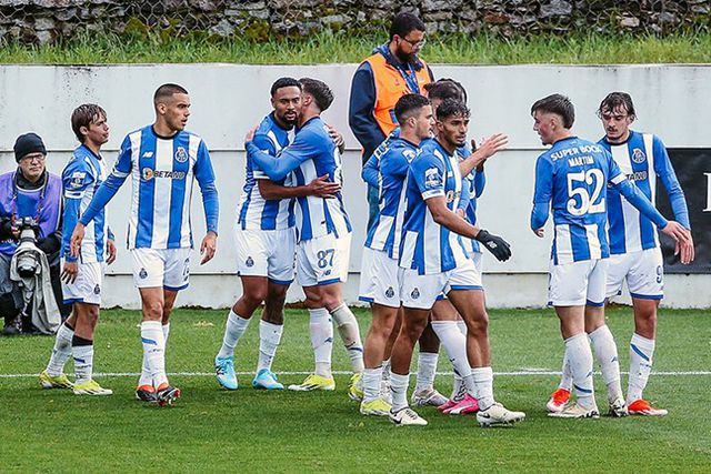 FC Porto B cimenta boa fase na receção ao Penafiel