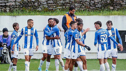 FC Porto B cimenta boa fase na receção ao Penafiel