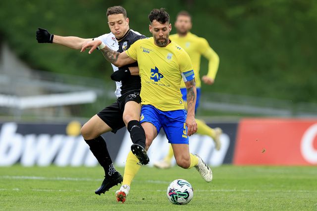 Lobos regressam aos triunfos