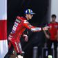 Caos na grelha, a queda de Márquez e o sorriso de Bagnaia