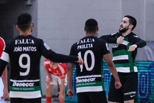 Sporting vence Benfica com reviravolta e conquista Taça no futsal