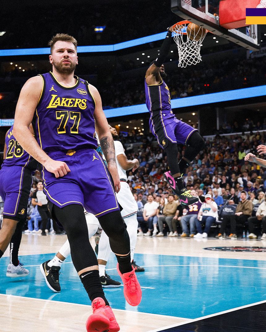 Luka Doncic e LeBron James (X/LA Lakers)