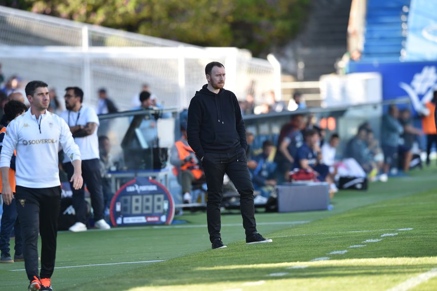 Ian Cathro analisou a derrota dos estorilistas (MIGUEL NUNES)