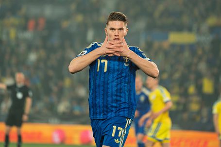 Gyokeres fez um 'hat trick' frente à Ucrânia nas meias-finais do 'play-off' do Mundial-2026