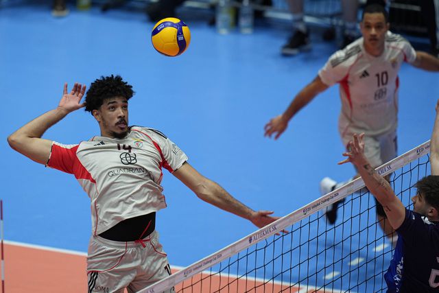 Lucas França, atleta do Benfica