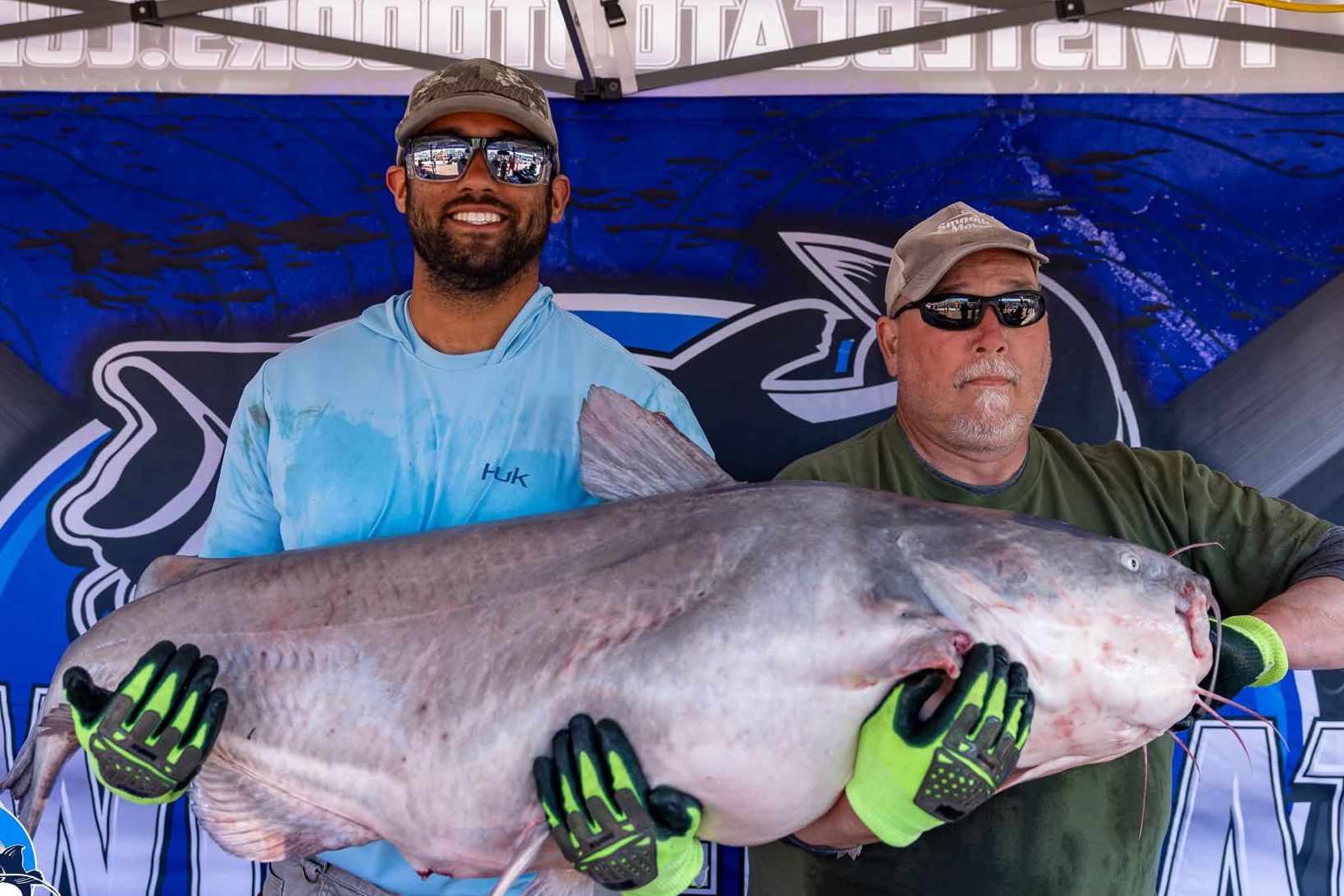 Caipinheiros ficaram em terceiro lugar, mas pescaram o maior peixe... Impressionante