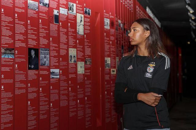 Zoe Matthews, média do Benfica (foto: SL Benfica)