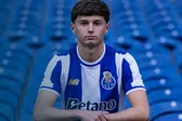 Tiago Silva assina contrato de longa duração - Foto: FC Porto