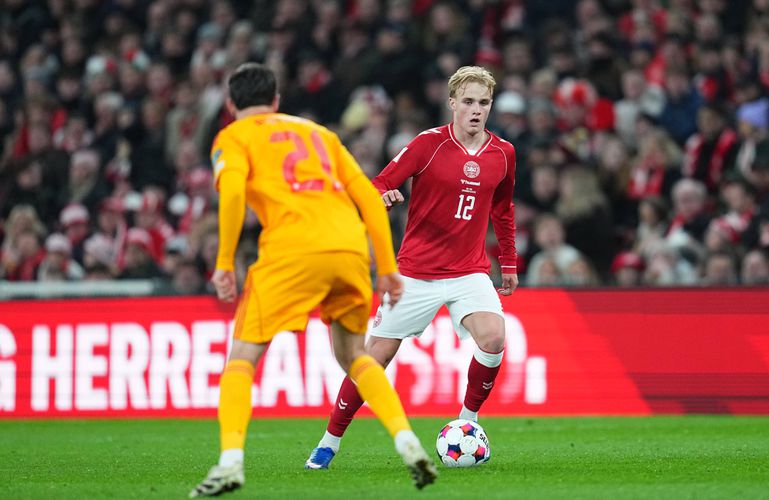 Froholdt no Chéquia-Dinamarca, 19h45, no EPET Arena, em Praga - Foto: Imago