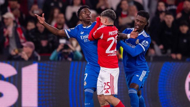 Prestianni e Vinícius no Benfica-Real Madrid — Foto: Imago