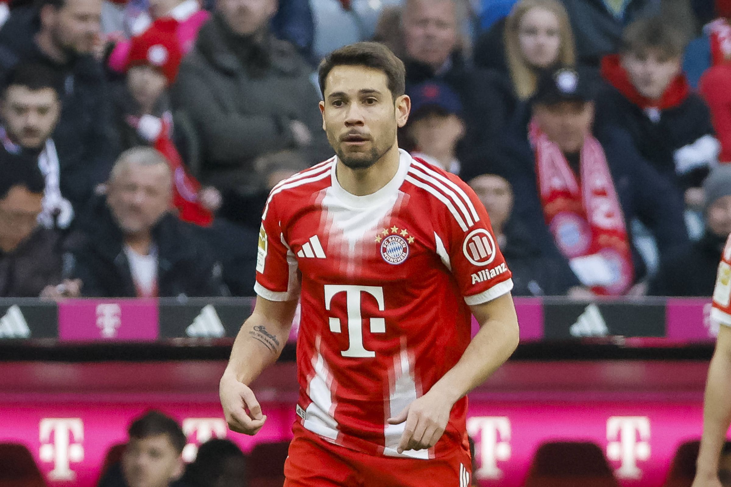 Raphael Guerreiro está a caminho de cumprir a terceira temporada no Bayern