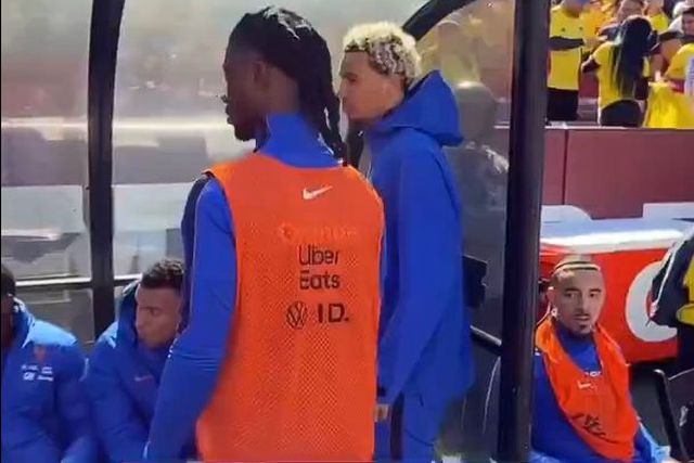 É tanto luxo no banco que Camavinga e Ekitiké ficam... sem espaço