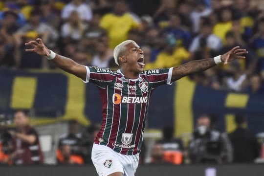 Herói da Libertadores do Fluminense afastado por tempo indeterminado após terceiro ato de indisciplina