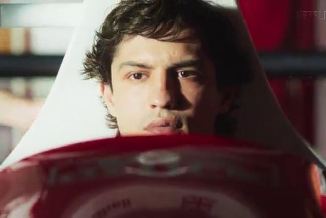 As primeiras imagens de «Senna», mini-série que a Netflix estreará este ano