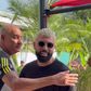 Gabigol teve direito a corredor de honra no regresso ao Ninho do Urubu