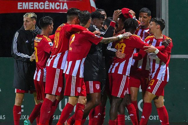 Aves SAD: reestruturação do plantel dependente da chegada de novo treinador