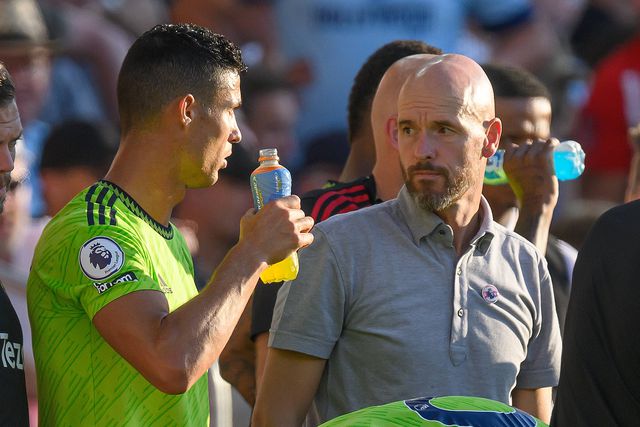 «Ten Hag foi contra Ronaldo e perdeu o respeito de todos»