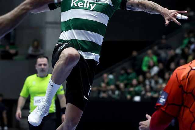 Sporting vence mas é eliminado da Liga Europeia de Andebol