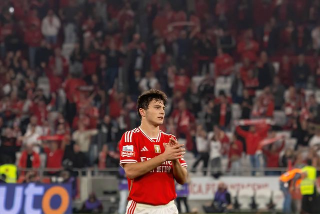 João Neves e mais seis benfiquistas nomeados para prémios da Confederação do Desporto