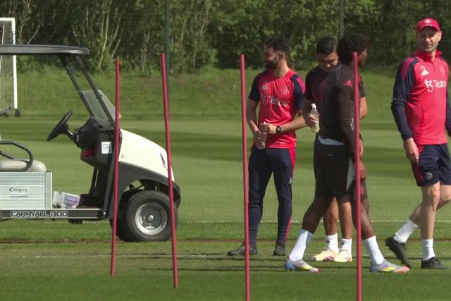 Treino do Man. United com dois regressos muito esperados (vídeo)