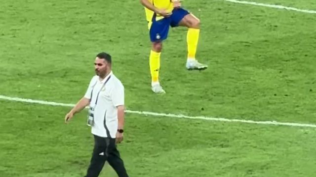 Al Nassr falhou final da Champions e Ronaldo ficou... a falar sozinho
