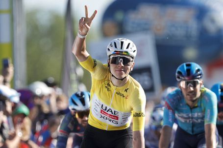 Pogacar tomou o gosto ao sprint na Volta à Romandia