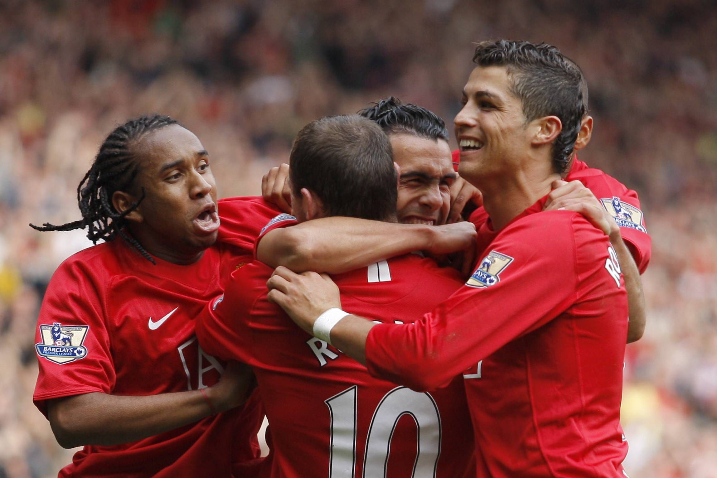 Cristiano Ronaldo e Anderson a festejarem um golo do Manchester United