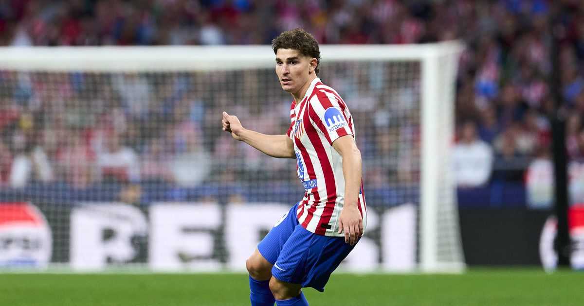 Julián Álvarez marca golos na Liga dos Campeões mais rápido que Messi