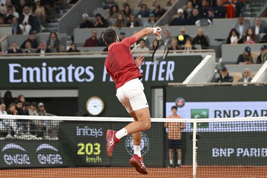 Roland Garros: passeio de Djokovic para a 3.ª ronda