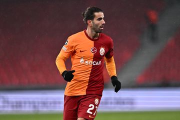 Sérgio Oliveira vai trocar Galatasaray por Olympiakos