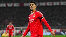 Mais valiosos: Mora salta para o top 10, Varela, Tomás Araújo e António Silva caem