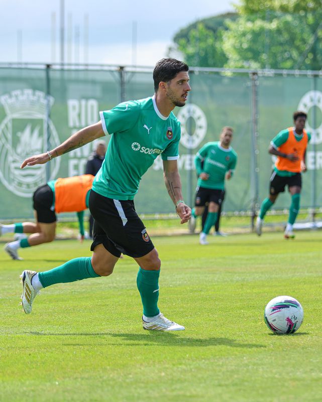 João Novais: «Foi uma temporada de transição do Rio Ave»