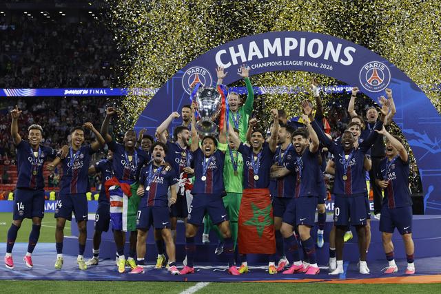 «Luis Enrique coloca dois atletas de costas voltadas a lutarem do mesmo lado»