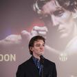 Anthony Gordon na apresentação no Barcelona