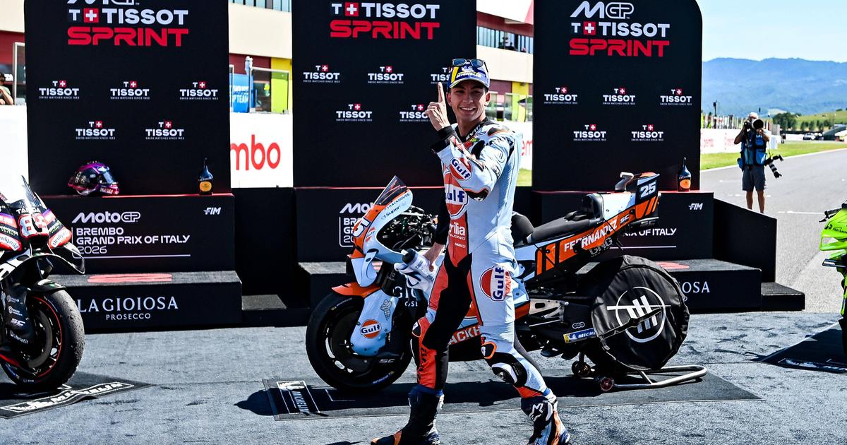 Raúl Fernández vence primeira corrida 'sprint' de MotoGP