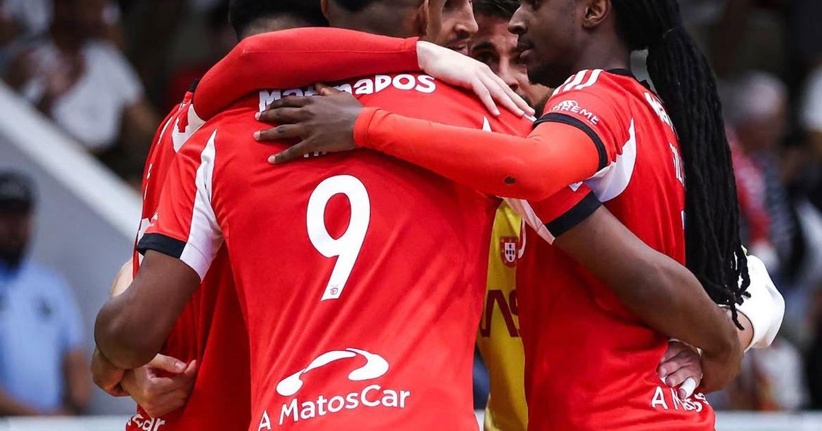 Benfica vence e André Sousa pode ter feito último jogo da carreira