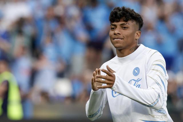 Alisson Santos vai transferir-se a título definitivo para o Nápoles - Foto: IMAGO