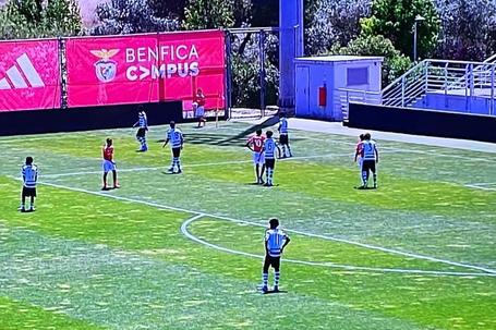 Iniciados, Benfica-Sporting: leões arriscaram tudo e foram castigados