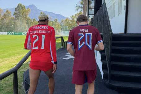 Nusa e Schjelderup em Marbella - Foto: @andreasschjelderup/instagram