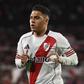 Ex-FC Porto adia data do regresso ao River Plate e mantém guerra com o treinador