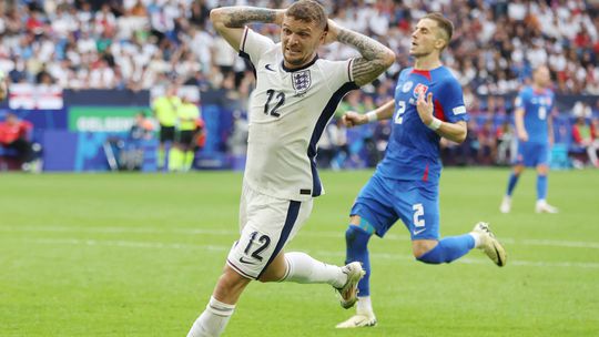 Inglaterra-Eslováquia: siga aqui o jogo dos oitavos de final do Euro