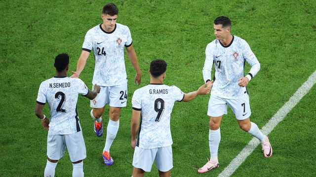 Cristiano Ronaldo e António Silva a serem substituídos por Gonçalo Ramos e Nélson Semedo no Geórgia-Portugal no Euro 2024 (Imago)