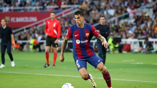 Barcelona não desiste de Cancelo e vai voltar à carga