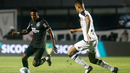 Botafogo empata na visita ao Vasco e junta-se aos líderes à condição