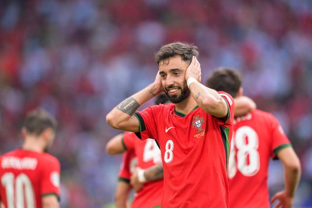 Bruno Fernandes revela admiração por Moutinho: «Tive a sorte, o prazer e o privilégio de jogar com ele»