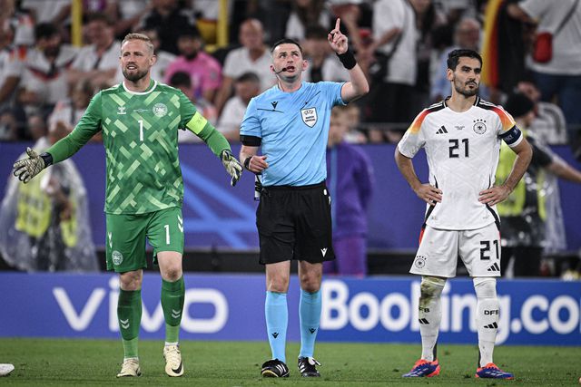 Não foi o granizo! O outro motivo que atrasou o recomeço do Alemanha-Dinamarca