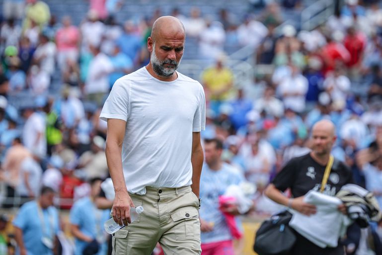Pep Guardiola, treinador do Manchester City
